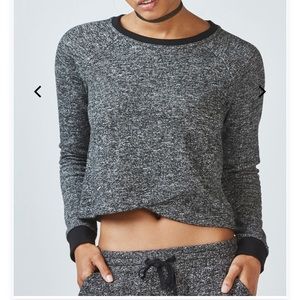 Fabletics pullover
